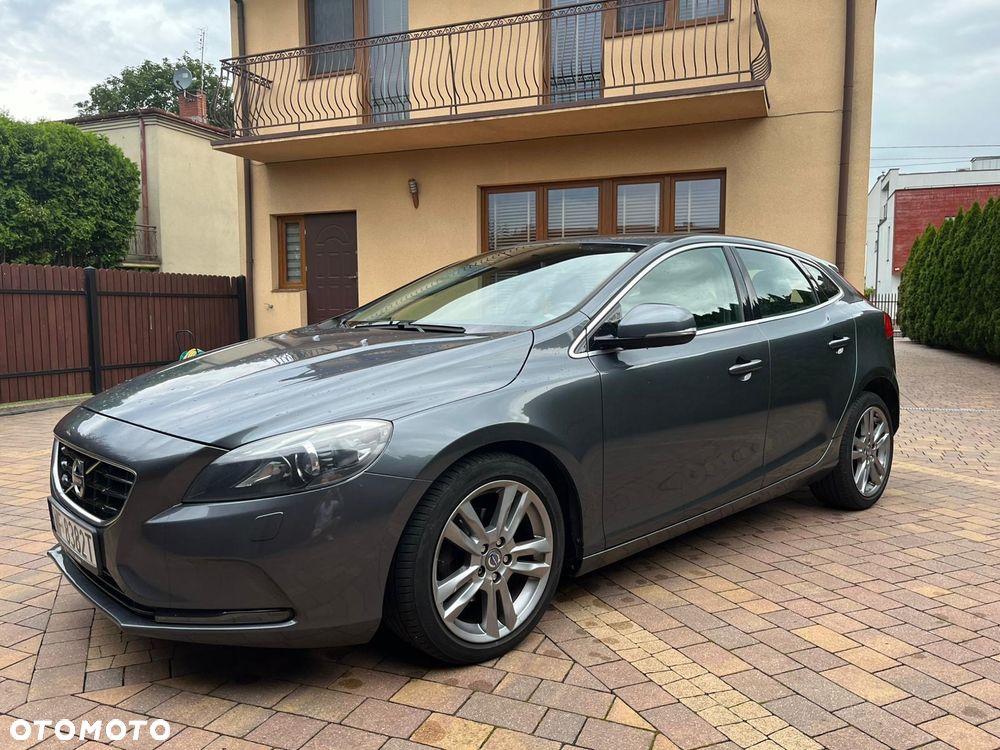 Volvo V40 D2 - 2