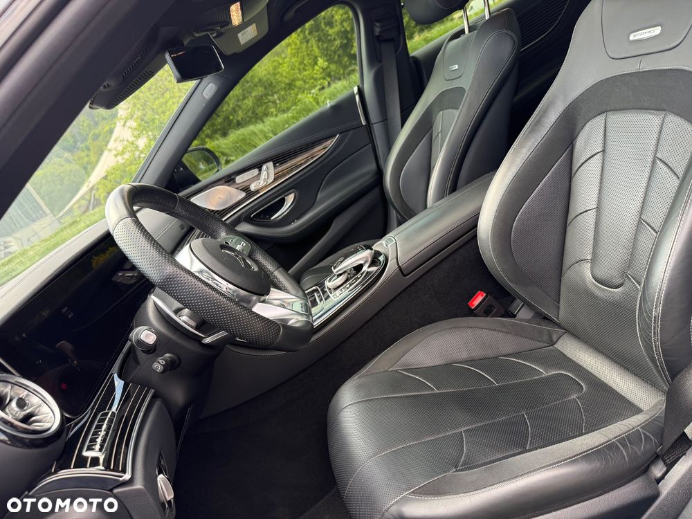 Mercedes-Benz CLS AMG 53 4Matic AMG Speedshift 9G-TRONIC - 13