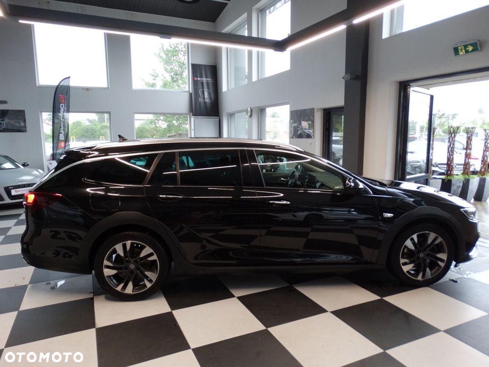 Opel Insignia - 11