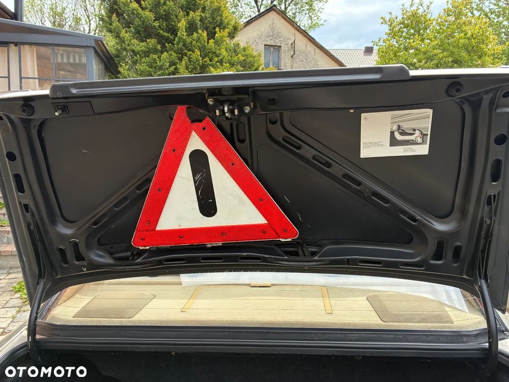 Mercedes-Benz W201 (190) - 8