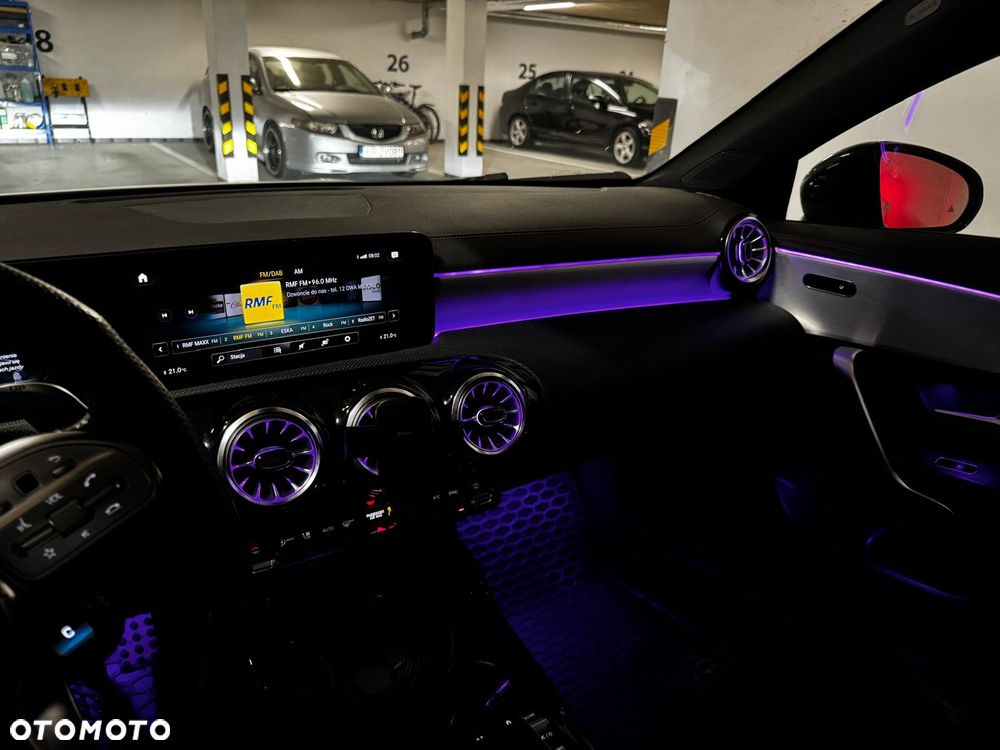 Mercedes-Benz CLA - 7