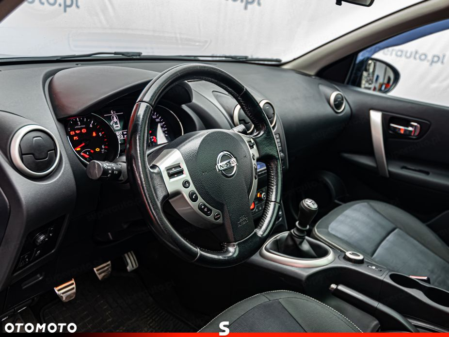 Nissan Qashqai - 10