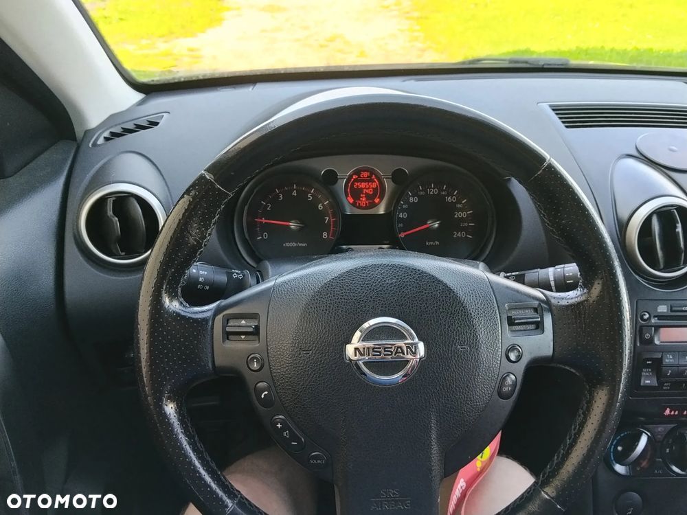 Nissan Qashqai 1.6 Acenta - 11