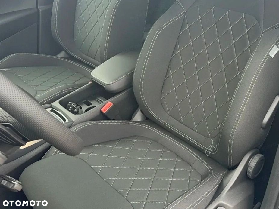 Skoda Karoq 2.0 TDI SCR 4x4 Sportline DSG - 7