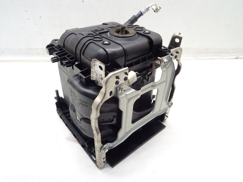 LODÓWKA - 434.00 PLN - TOYOTA LAND CRUISER 200 (_J2_) 2007 - 2022 5.7 V8 (URJ200) 280 kW [381 KM] - 5