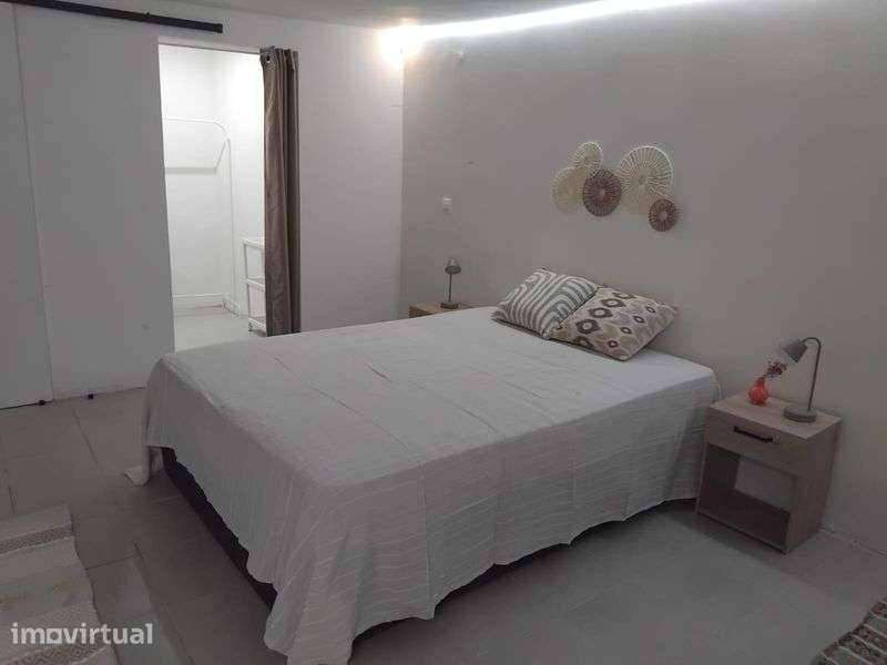 Estúdio entre-os rios Penafiel com agua e luz incluidos - Grande imagem: 4/6