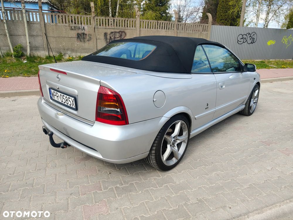 Opel Astra 1.8 Bertone - 6