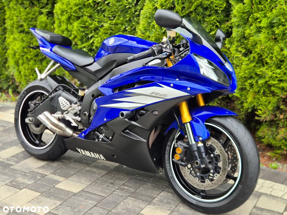 Yamaha R6 - 1