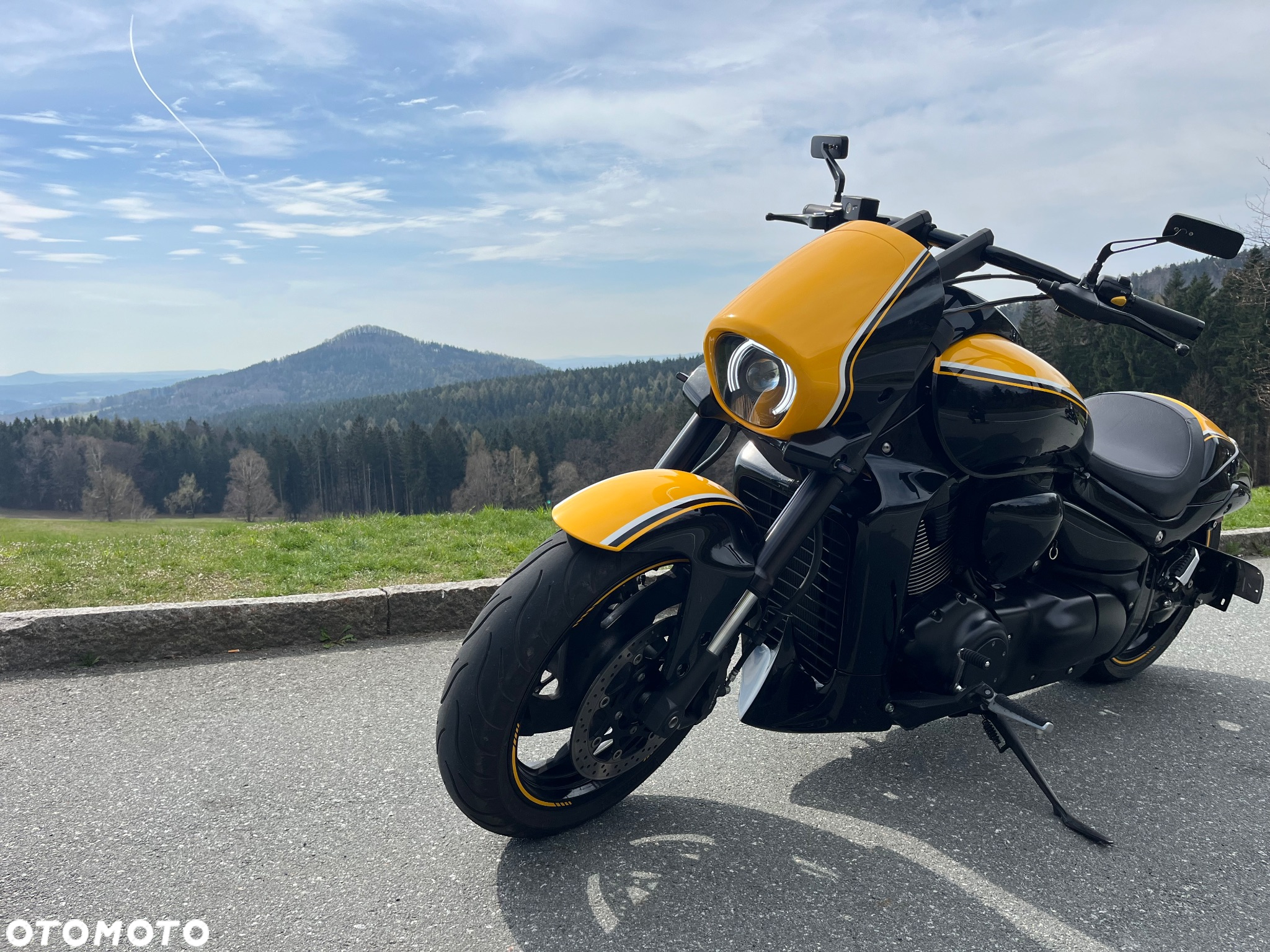 Suzuki VZ - 28