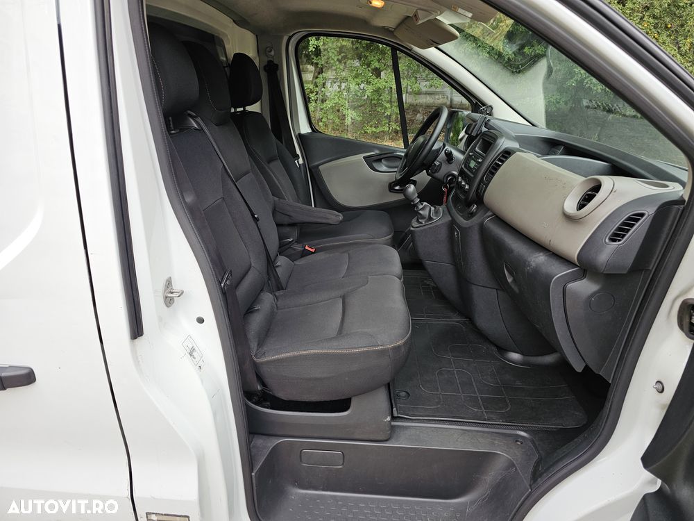 Renault Trafic Combi L1H1 7+1 Expression - 13