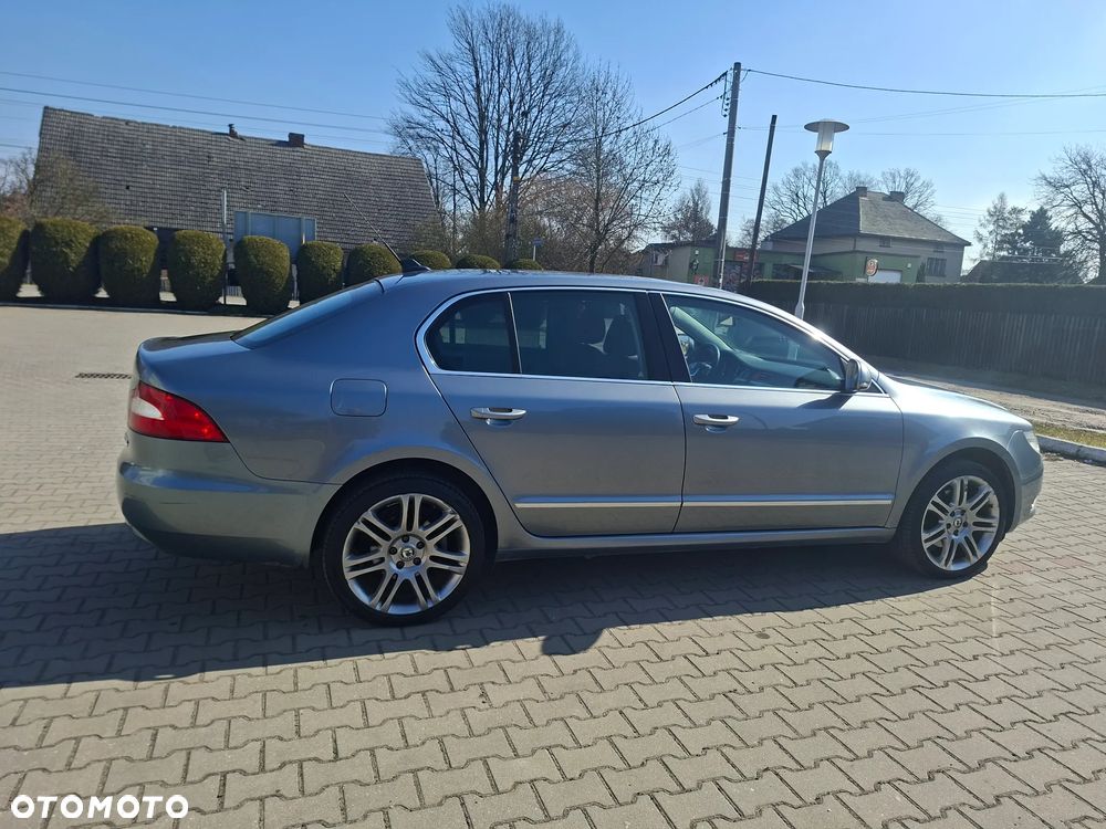 Skoda Superb 1.8 TSI 4x4 Platinum - 8