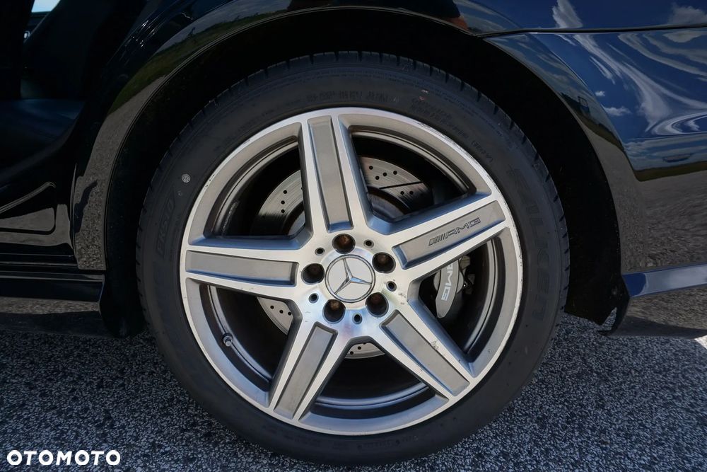 Mercedes-Benz Klasa E 63 AMG - 27