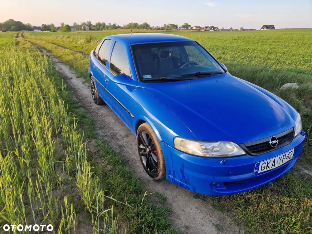 Opel Vectra - 11