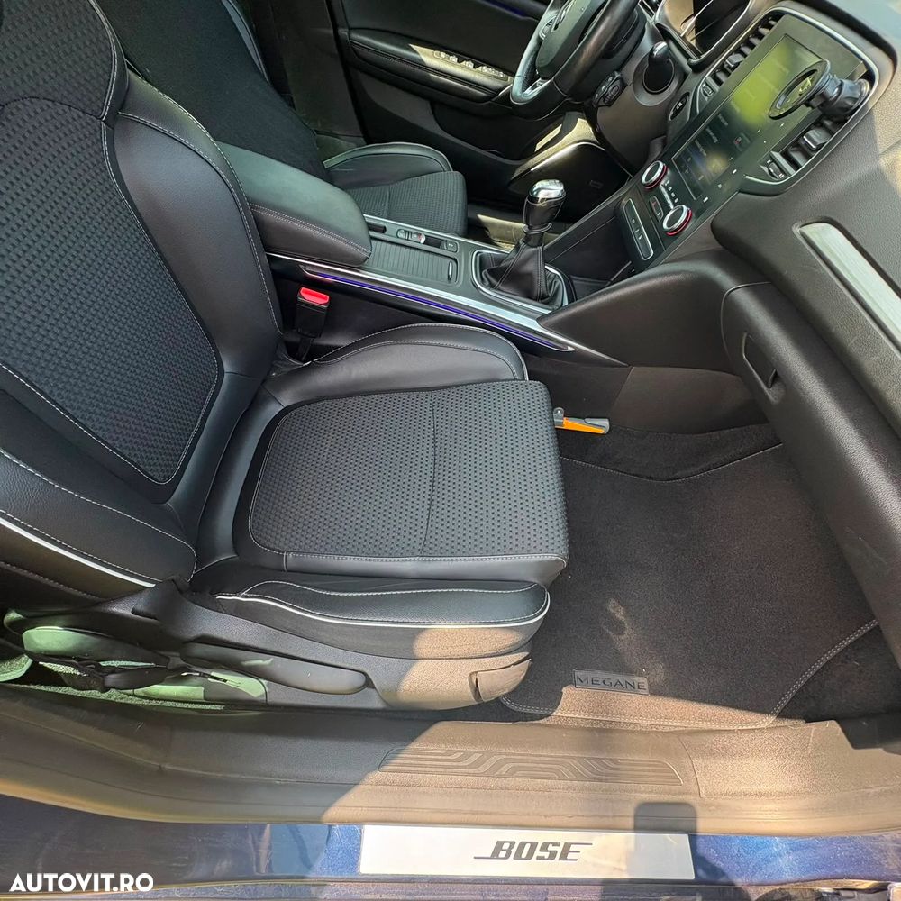 Renault Megane ENERGY dCi 130 BOSE EDITION - 16