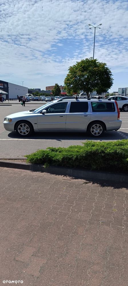 Volvo V70 2.4D5 Summum - 6