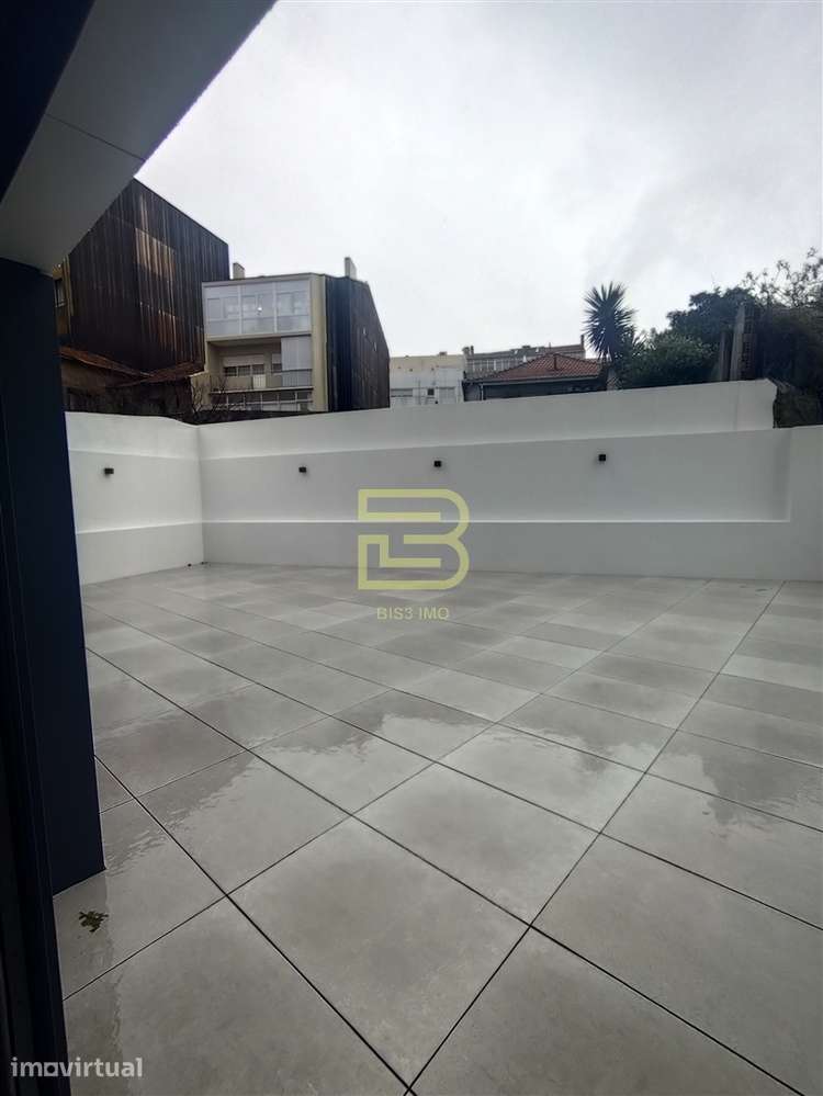 Apartamento T3 novo, com terraço em Vila Nova de Gaia - Grande imagem: 2/31