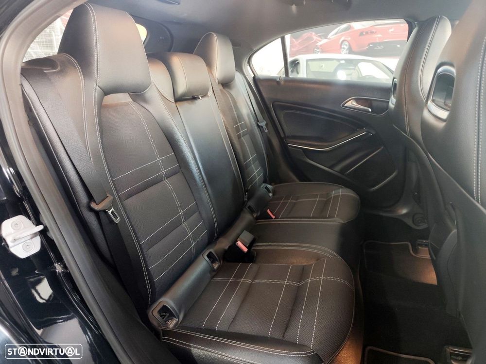 Mercedes-Benz A 180 CDI BE Urban - 14