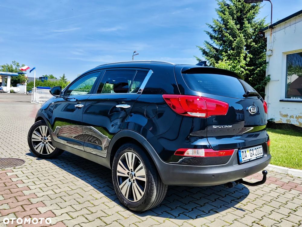 Kia Sportage 2,0 CRDI AWD GT Line - 33