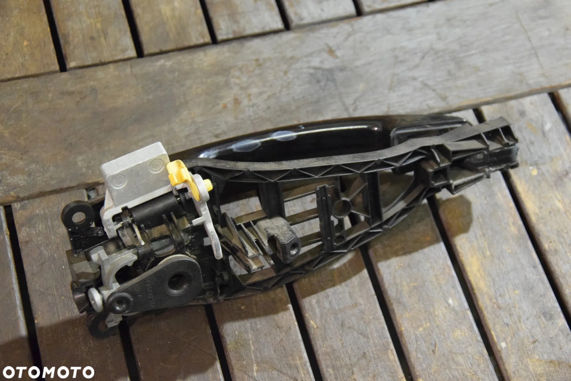 Opel Astra H Klamka zewnętrzna LEWY PRZÓD lewa przednia czarna Z20R - 3