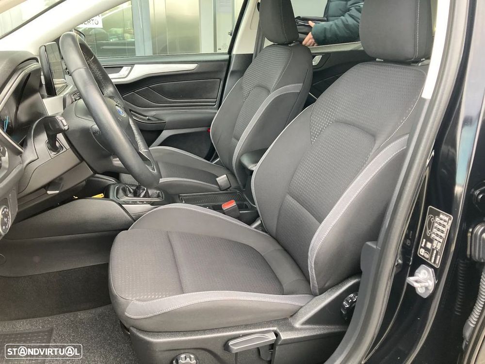 Ford Focus SW 1.5 TDCi EcoBlue Titanium - 28