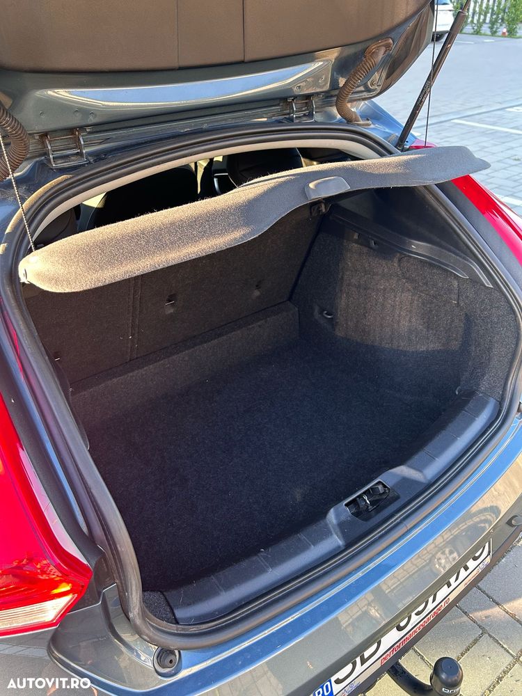 Volvo V40 - 7