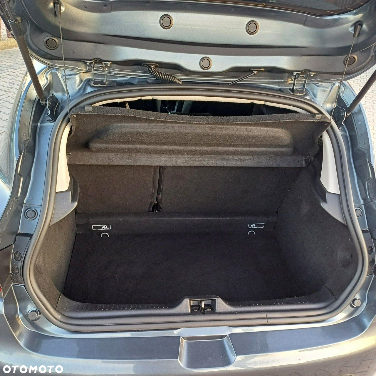 Renault Clio - 19