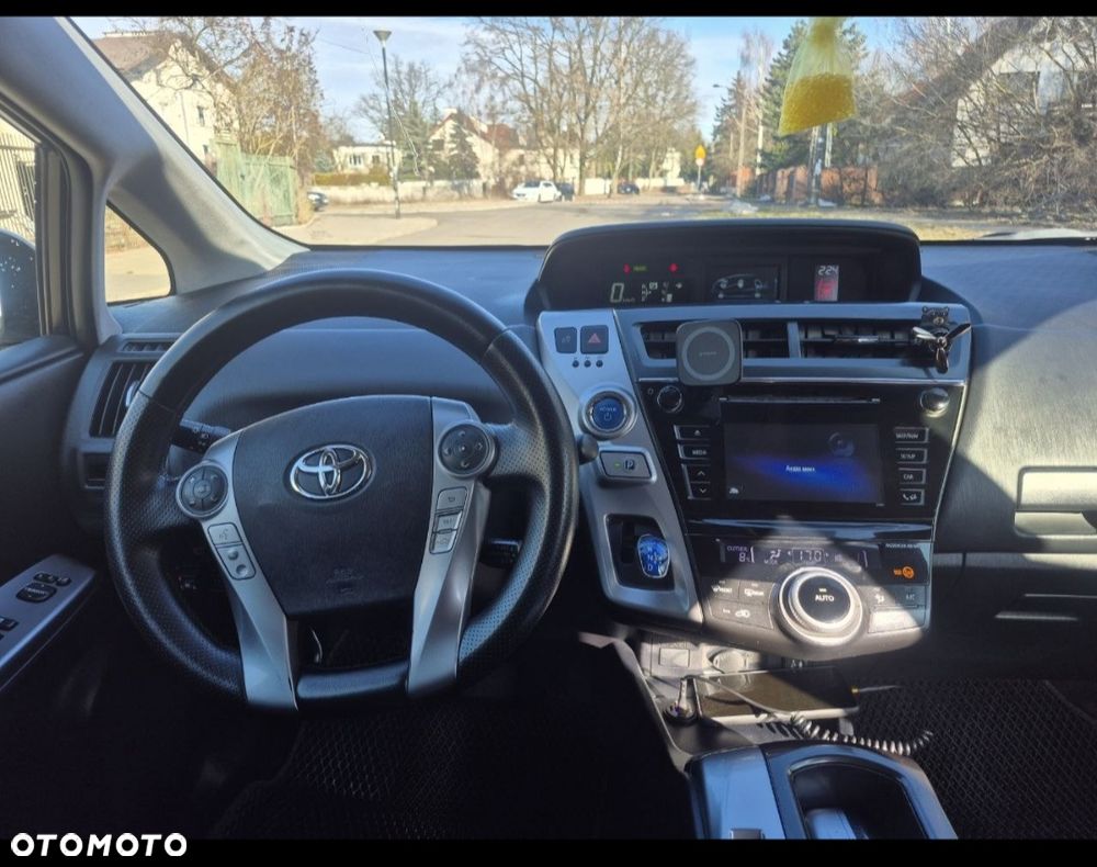 Toyota Prius+ - 7