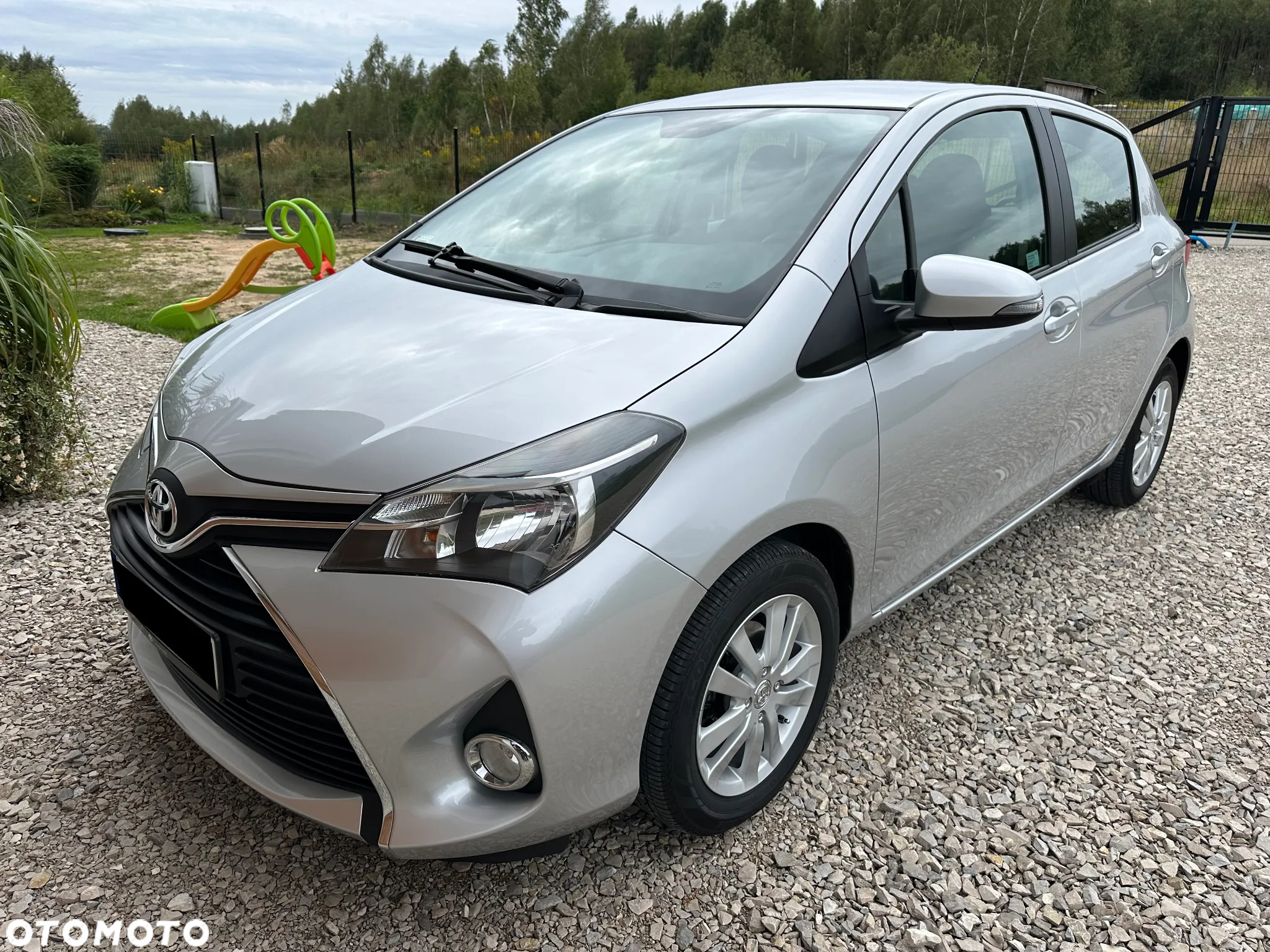 Toyota Yaris 1.33 Premium - 8