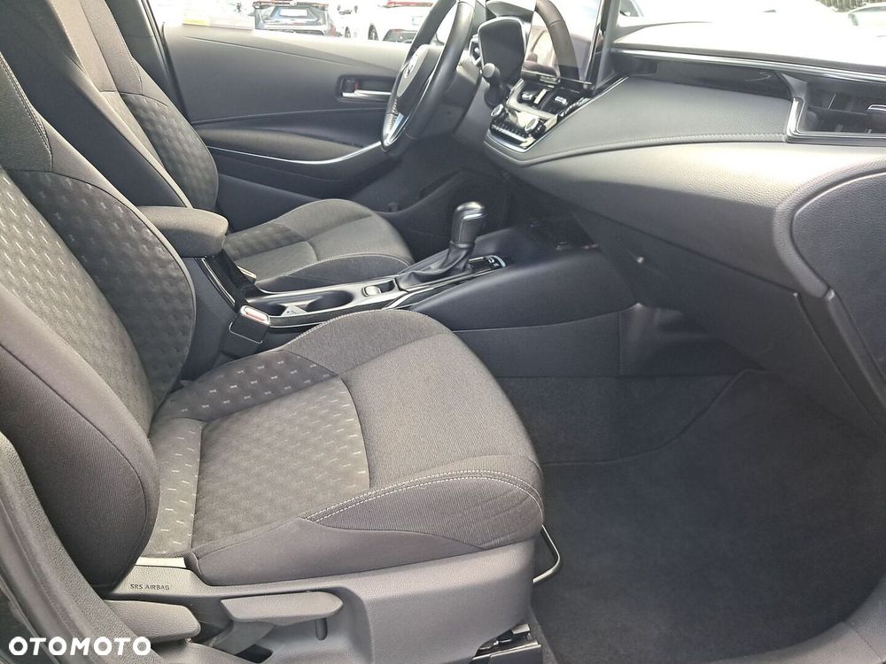 Toyota Corolla - 18