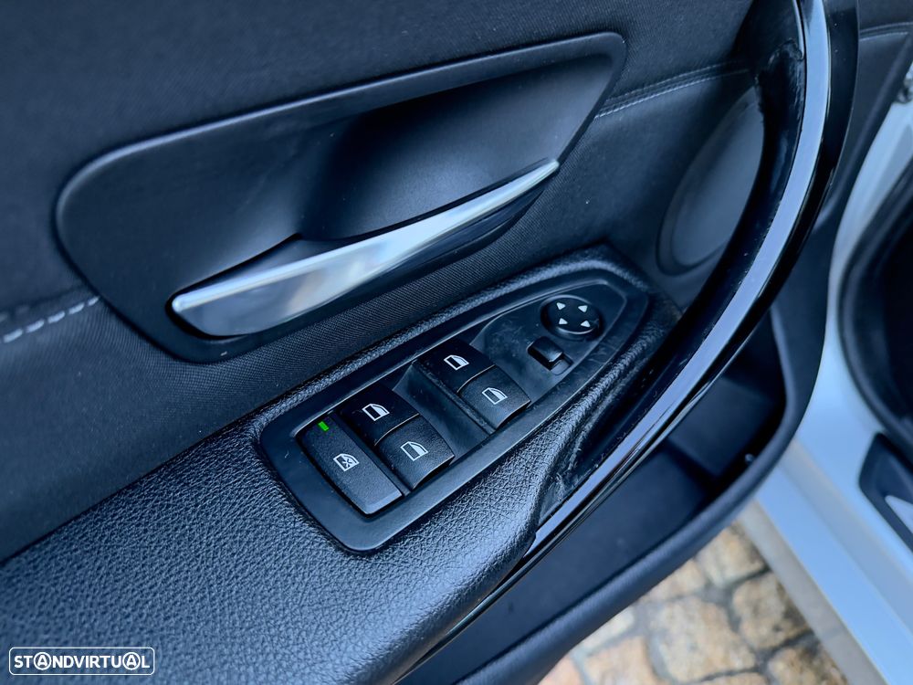 BMW 418 Gran Coupé d Pack M Auto - 40