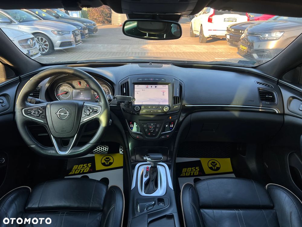 Opel Insignia - 13