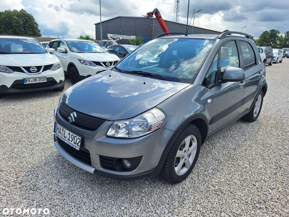 Suzuki SX4 1.6 VVT 4x4 Comfort - 2