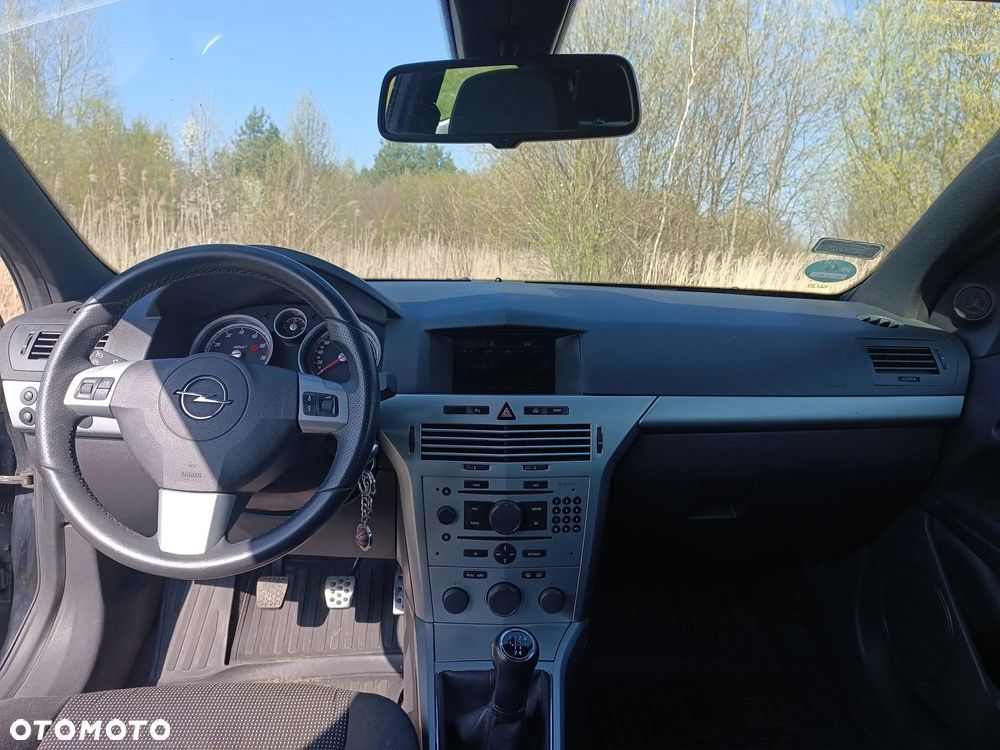 Opel Astra 1.6 Cosmo - 11