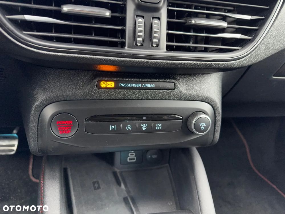 Ford Focus 2.3 EcoBoost ST X - 19