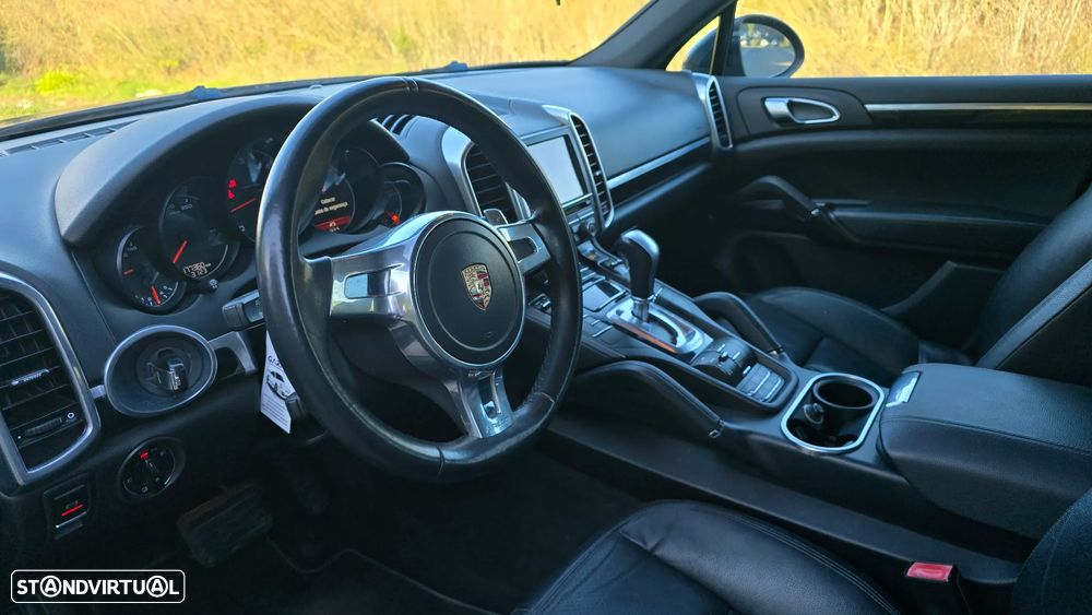 Porsche Cayenne Diesel Tiptronic S - 22
