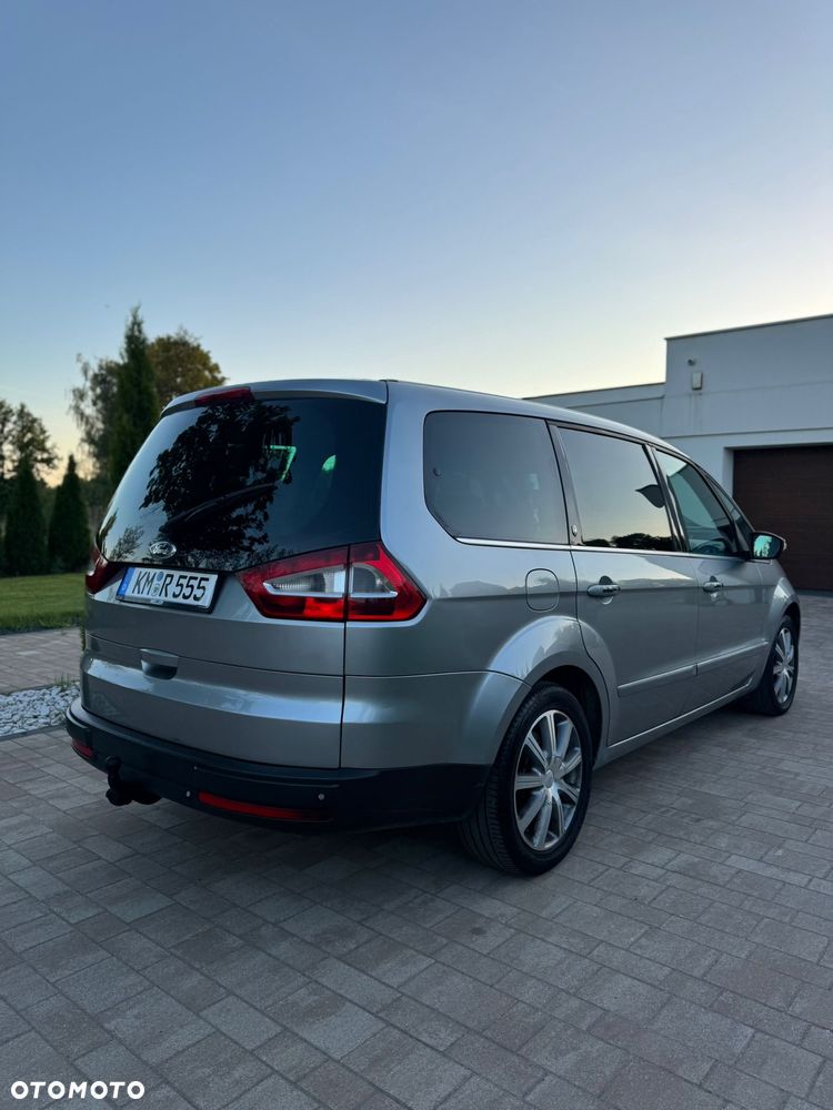 Ford Galaxy 2.0 TDCi DPF Ghia - 11