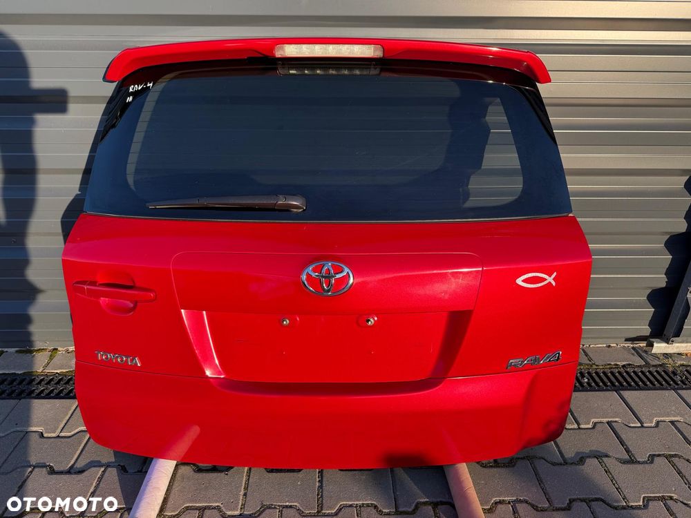 TOYOTA RAV4 III 06-12 KLAPA BAGAŻNIKA KOLOR 3R3