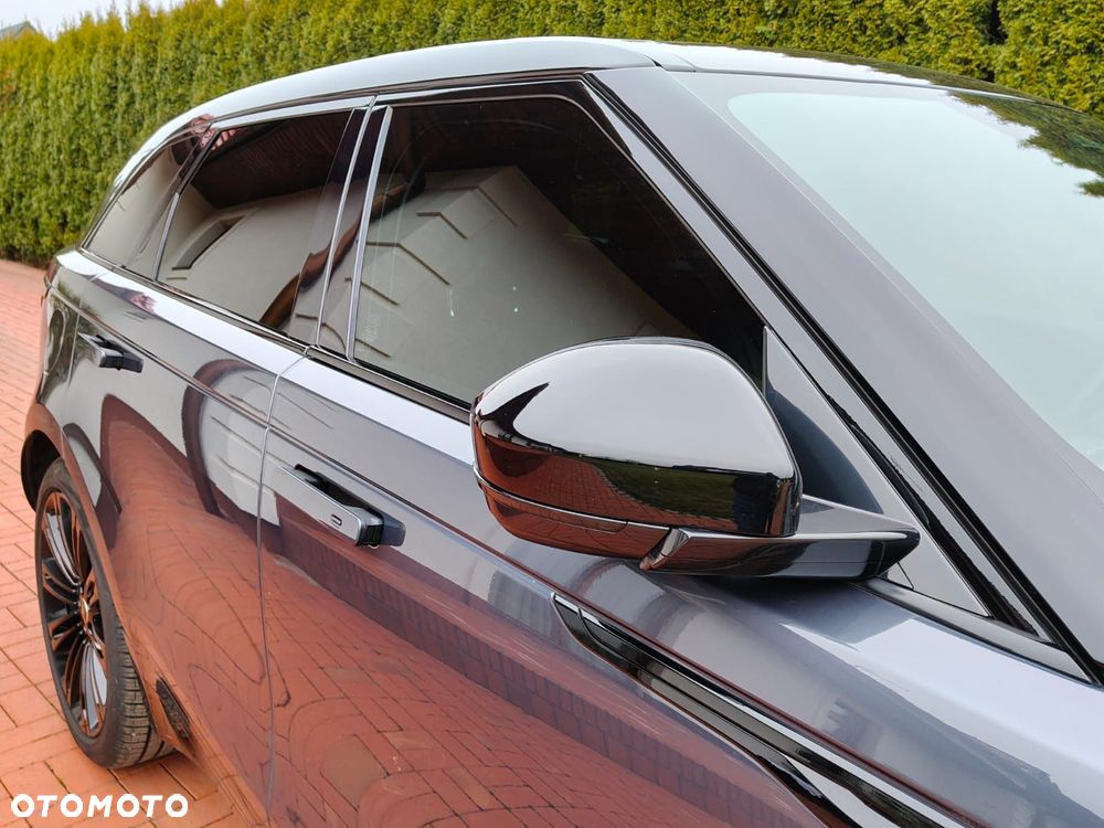 Land Rover Range Rover Velar P250 R-Dynamic SE - 7