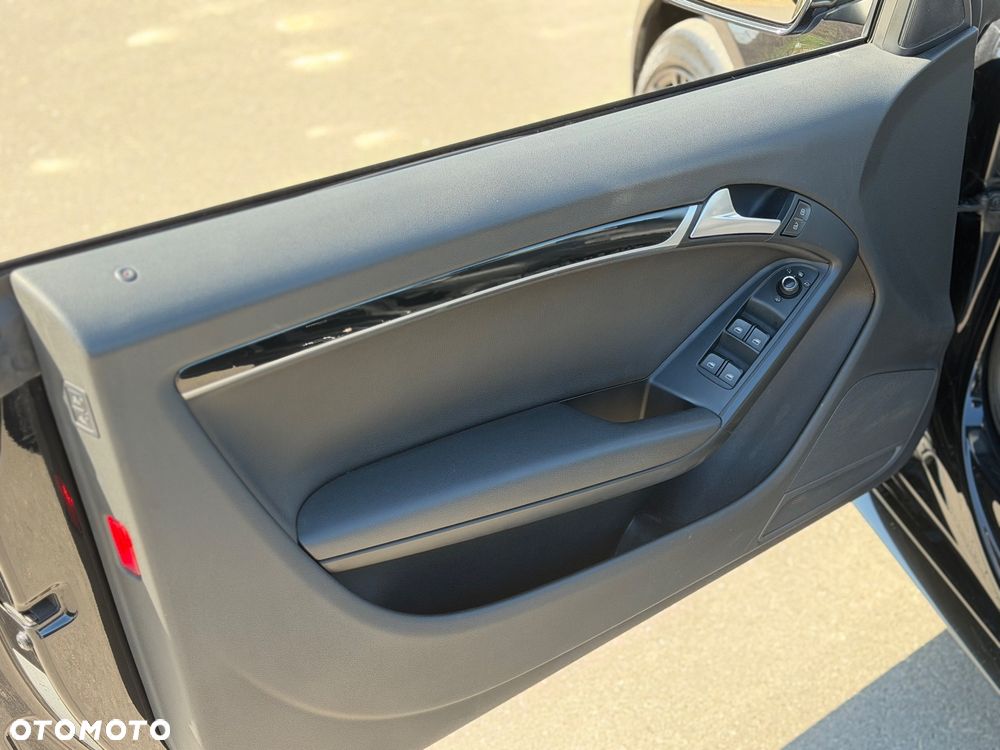Audi A5 Cabrio - 14