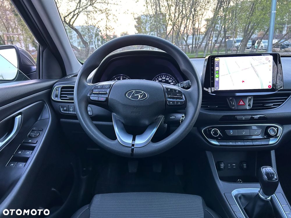 Hyundai i30 1.4 Classic + - 15