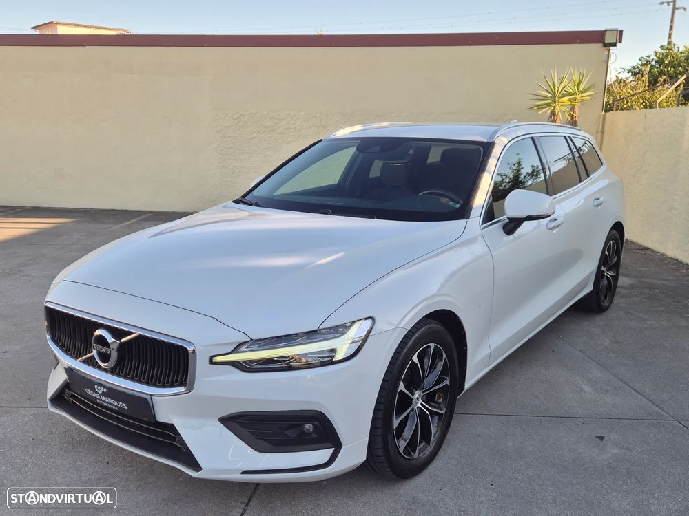 Volvo V60 2.0 D3 Momentum — fotografia 14