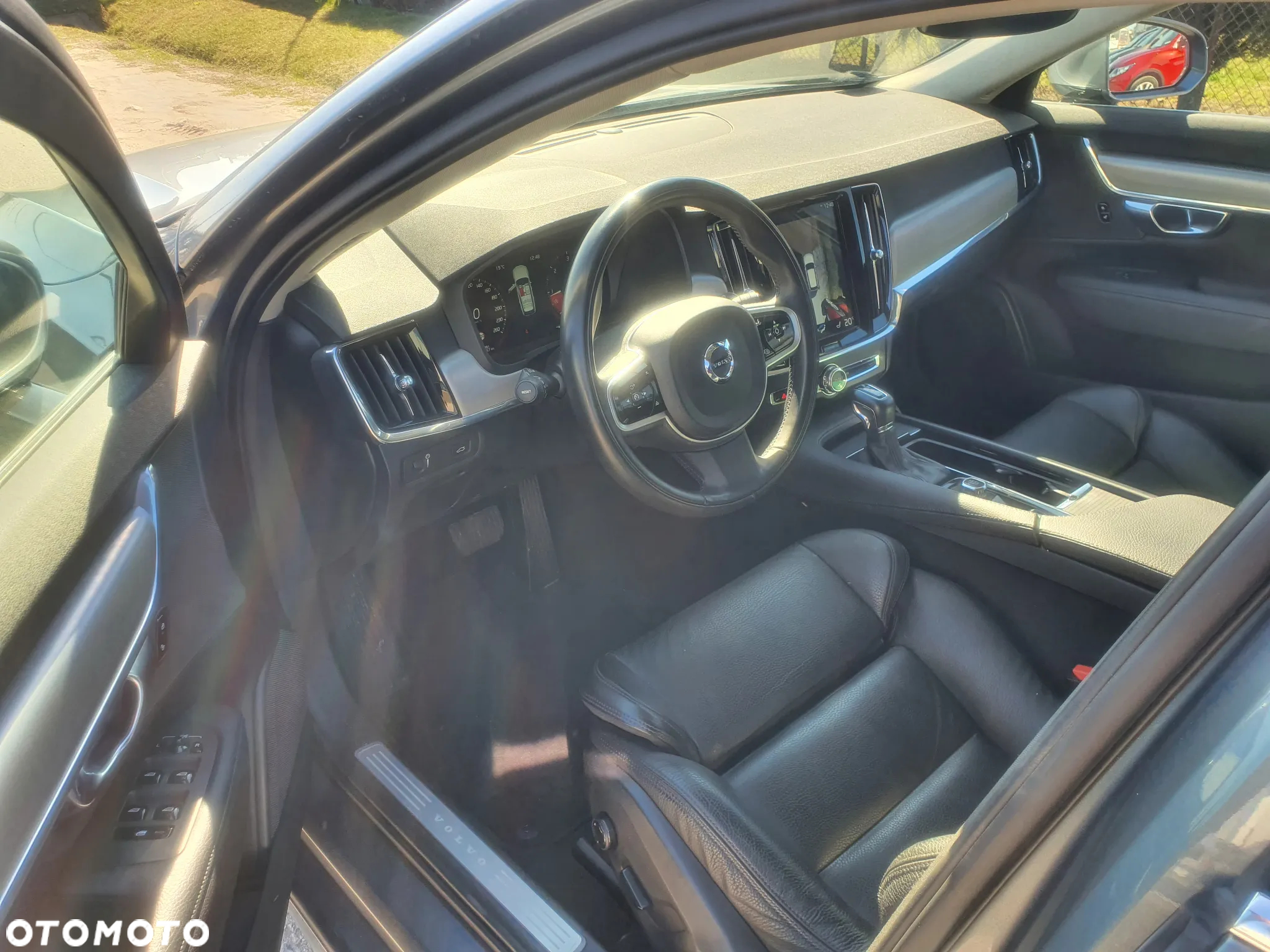 Volvo V90 - 9
