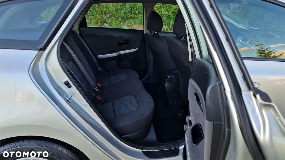 Kia Ceed 1.4 CRDi L - 14