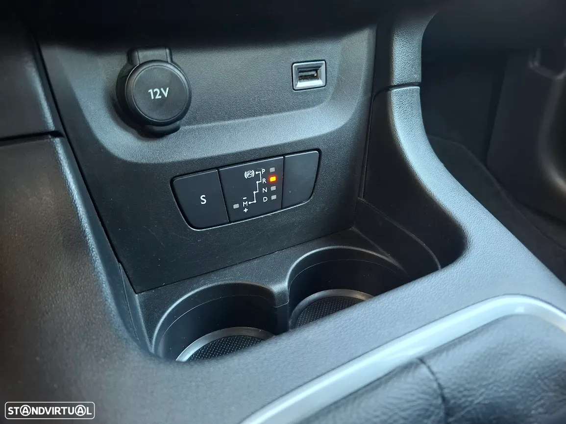 Citroën C3 1.2 PureTech Shine EAT6 - 20