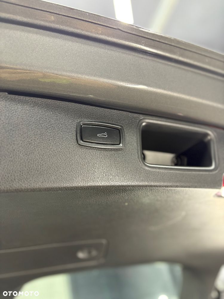 Porsche Macan S - 18