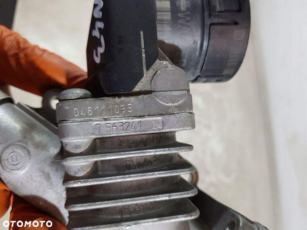 zawór egr 7563241 bmw e90 e91 lci eur 2.0b n43b20ay - 9