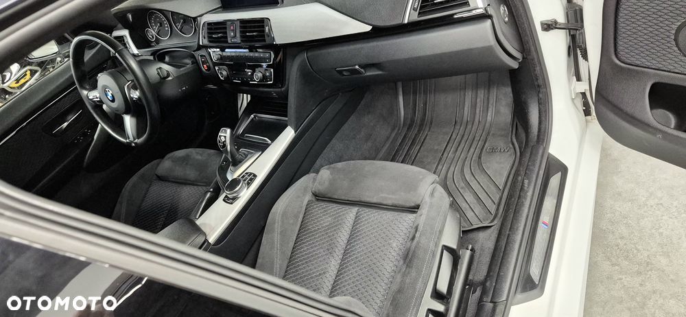 BMW Seria 4 420d xDrive M Sport - 14