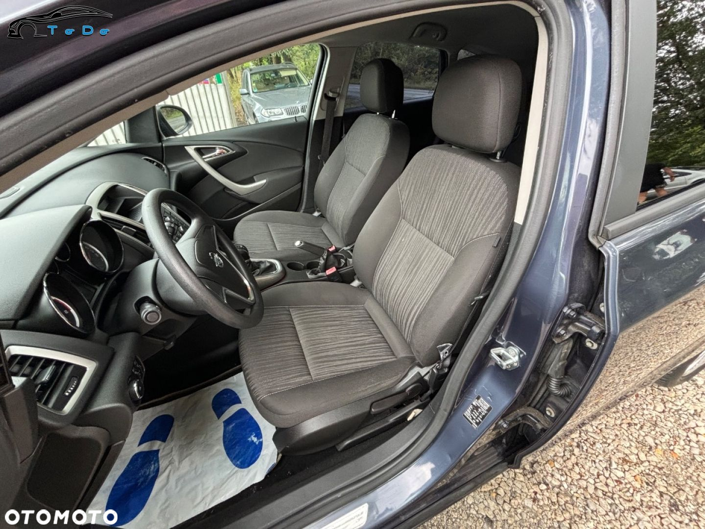 Opel Astra 2.0 CDTI DPF Innovation - 12