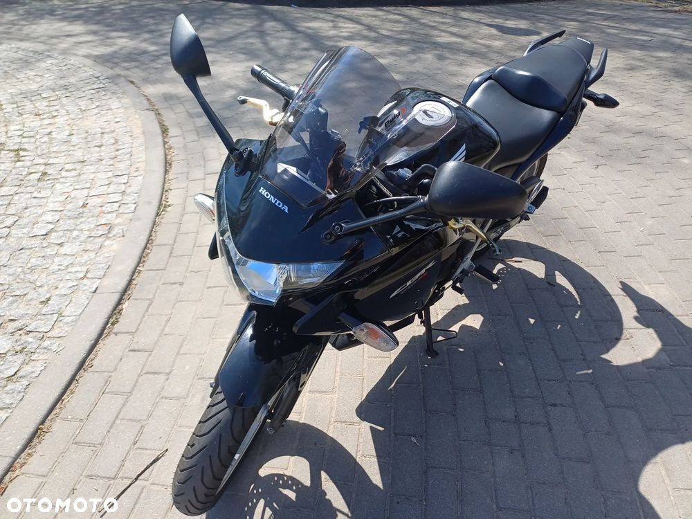 Honda CBR - 8