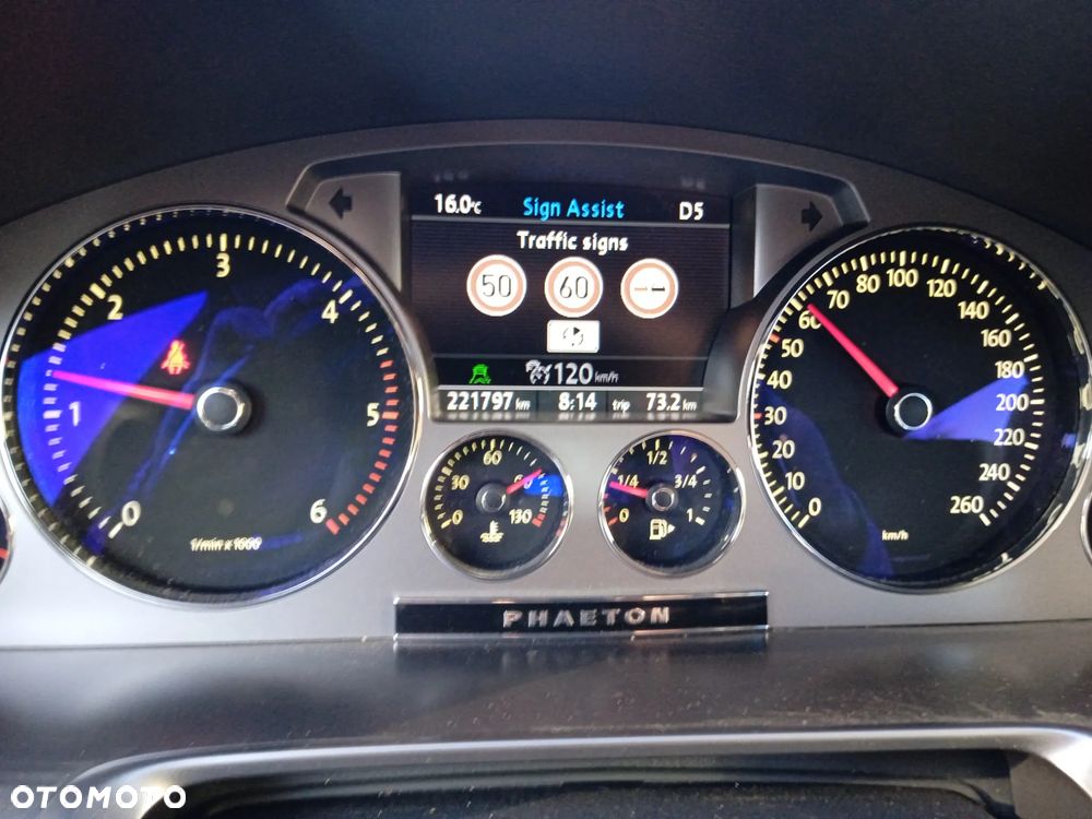 Volkswagen Phaeton 3.0 V6 TDI DPF 4MOTION Automatik (5 Sitzer) - 31